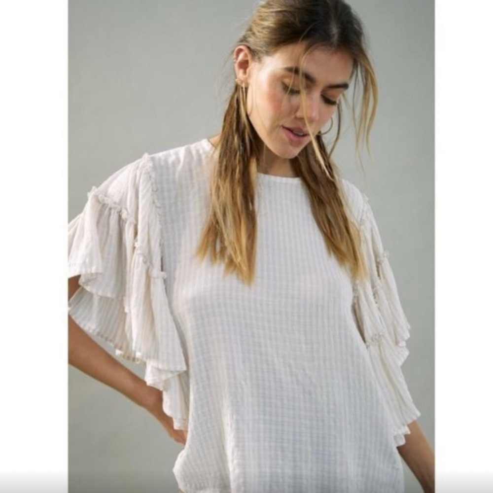 Chelsea & Theodore White and Pink Ruffled Short Sleeve Blouse